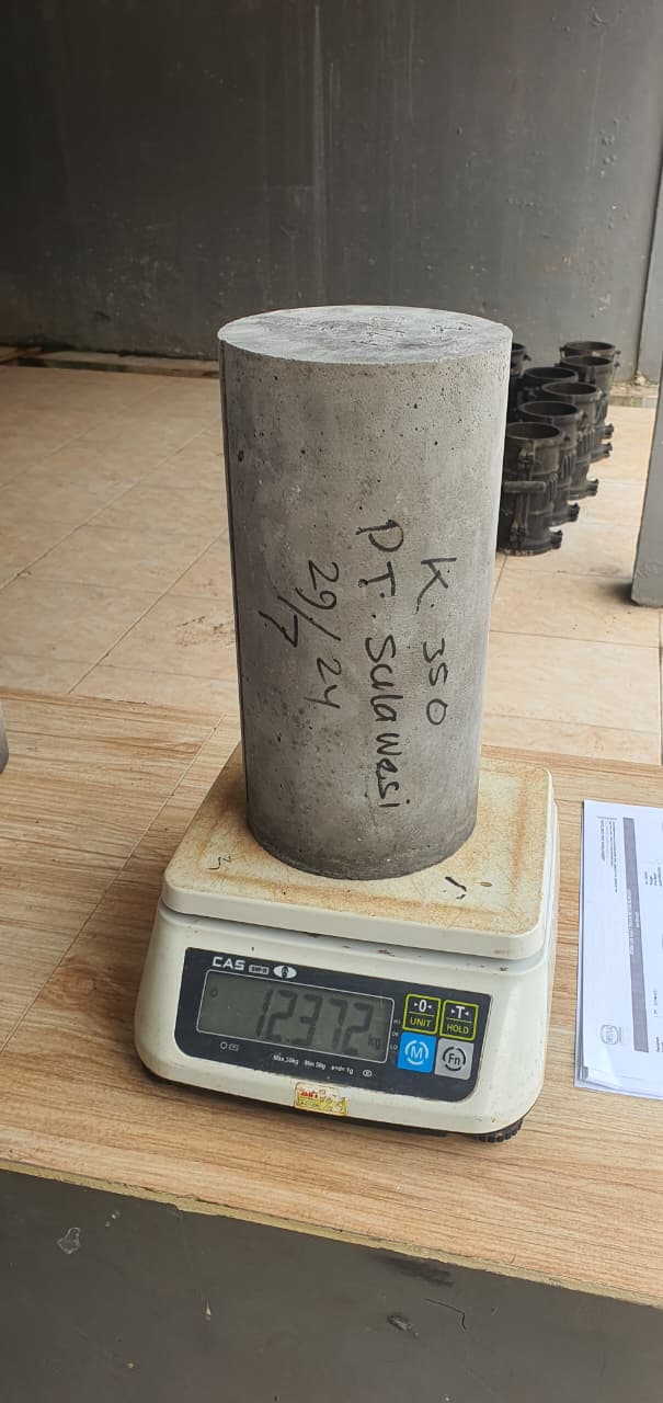 Kuat Tekan Beton Silinder