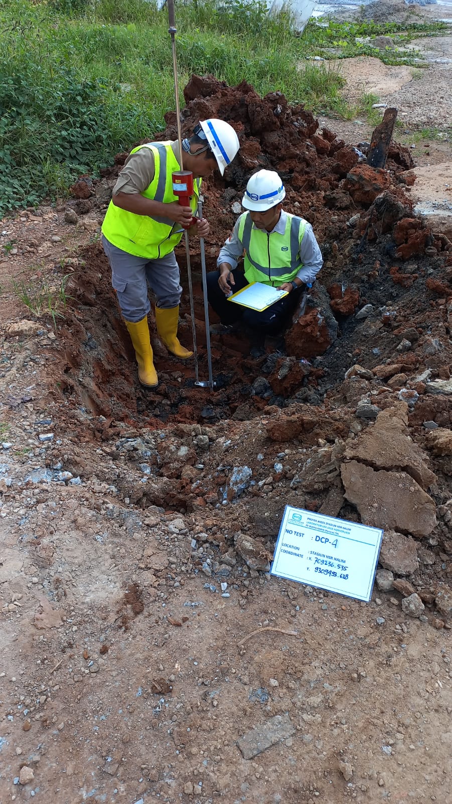 Dynamic Cone Penetrometer (DCP)