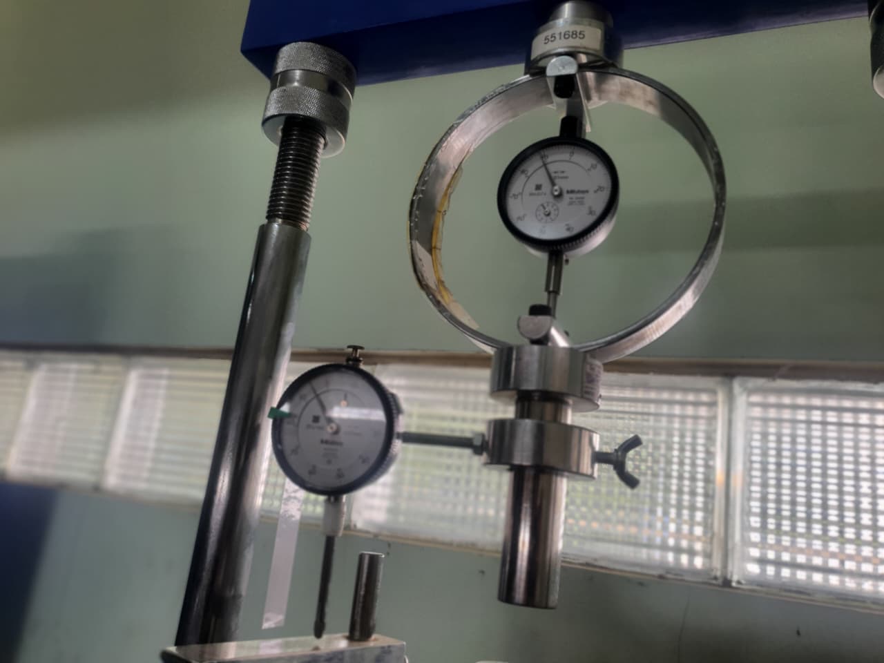 Triaxial (UU)